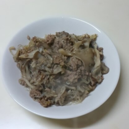 簡単、ヘルシー、美味しいぃ～(*^^*)♪かなり、多めで作ったんですが…アッと言う間に食べれちゃいましたぁ～♪ご馳走様でしたぁ～♪(*´ω｀*)